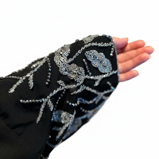 Crystal abaya detalj