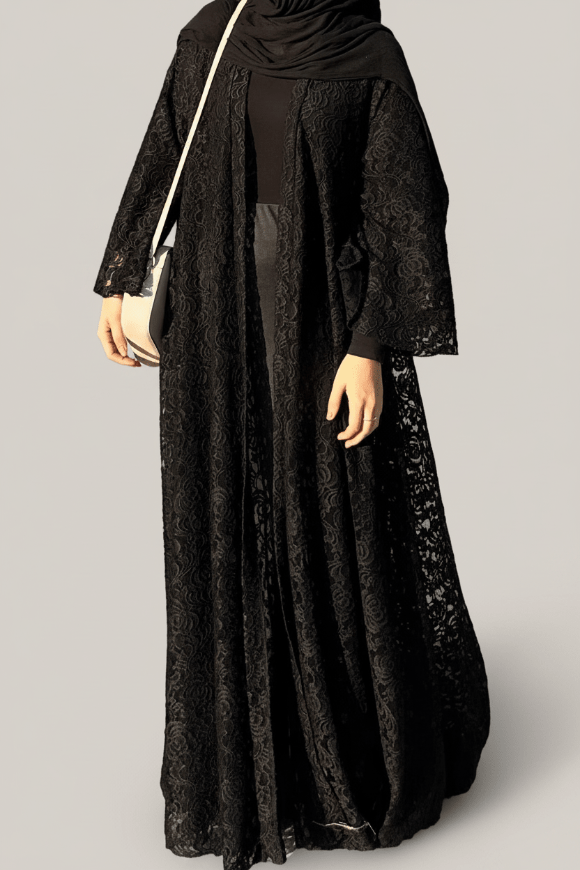 Abaya med Spetsdetaljer - AbayaDubai